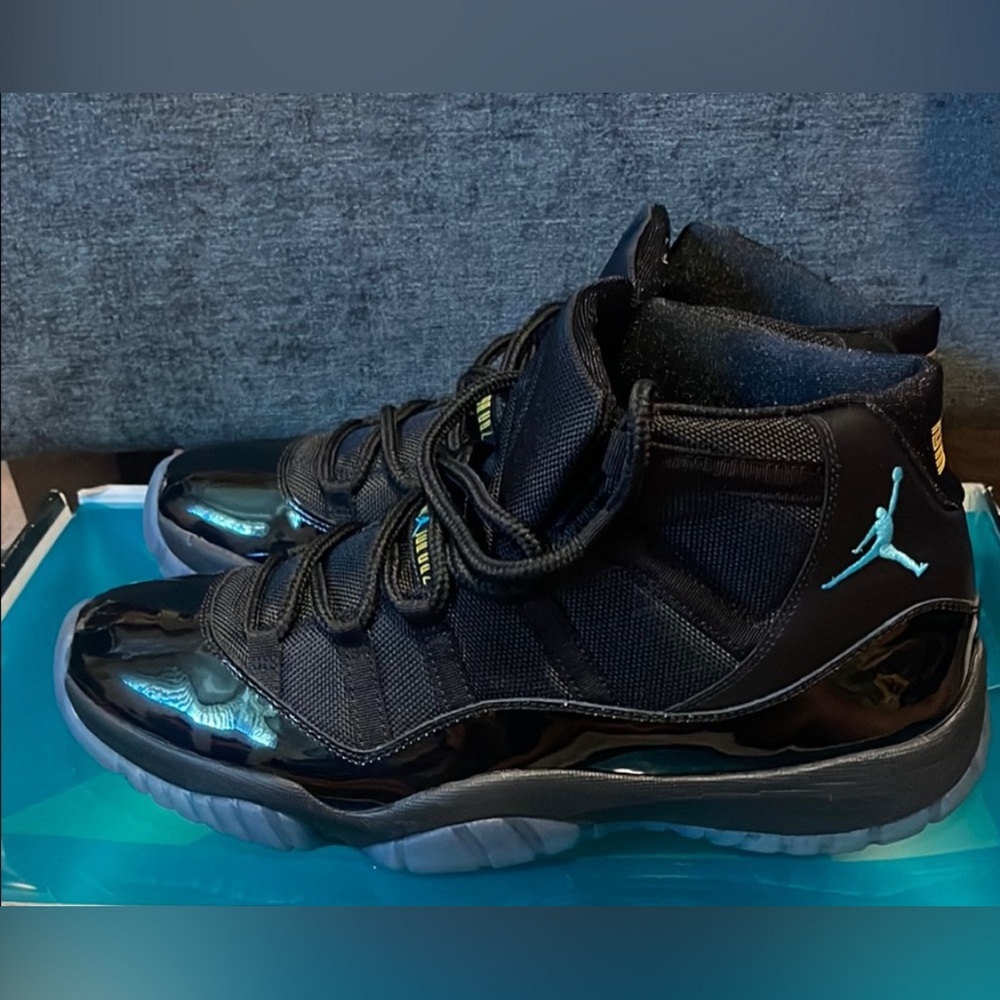Air Jordan 11 Retro Gamma Blue